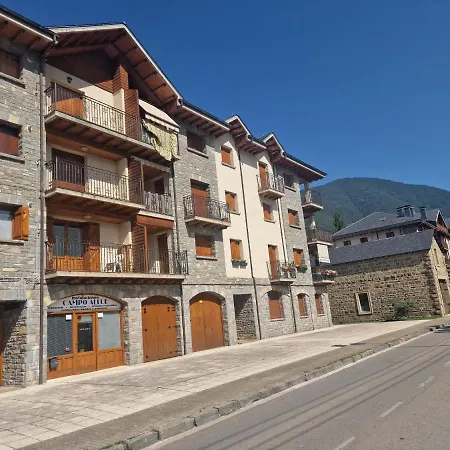Valdi-biescas Appartement *